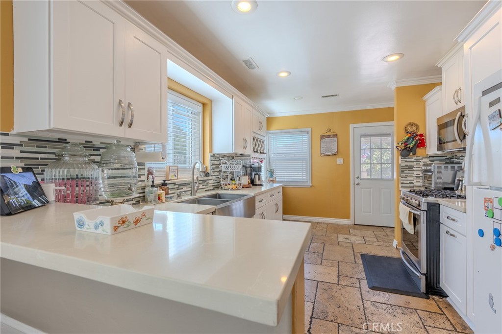 10247 Jackson Avenue Property Photo 10