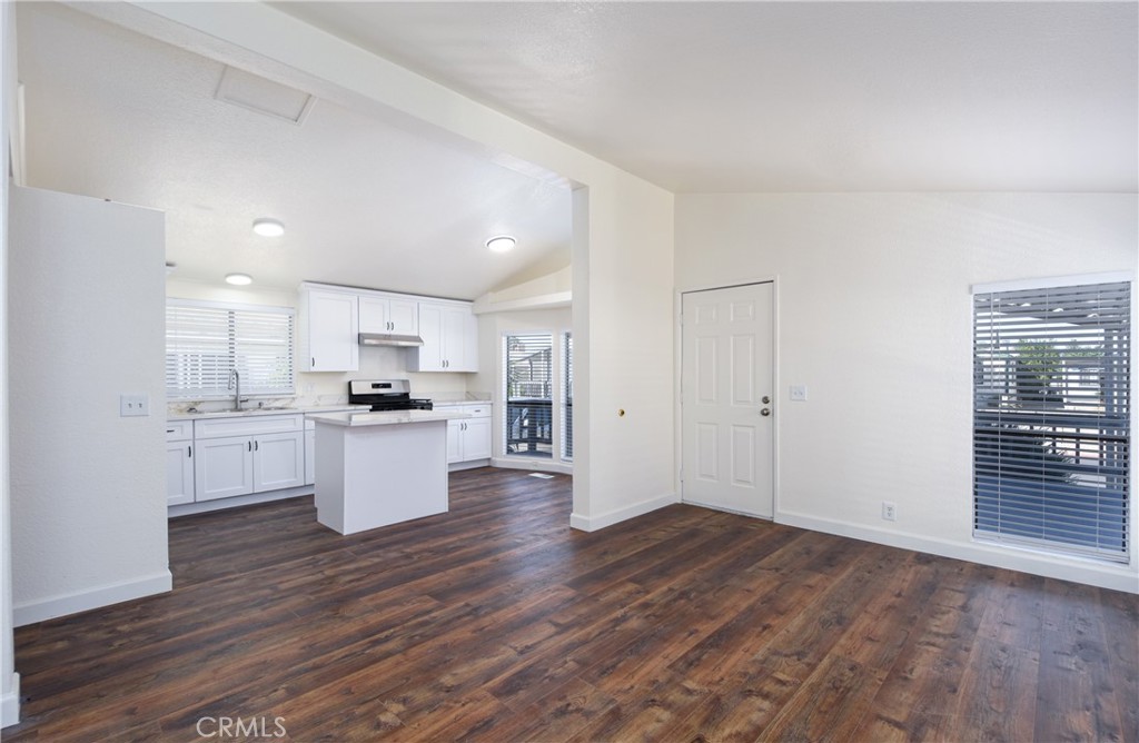 530 Devonshire 9 Property Photo 9