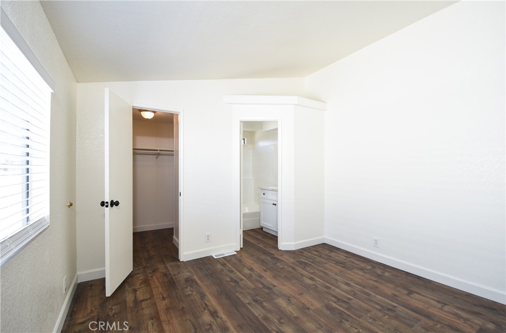 530 Devonshire 9 Property Photo 16