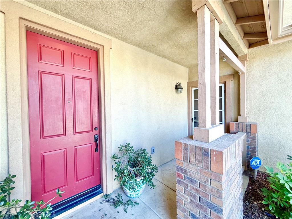 33602 Magnetite Street Property Photo 5