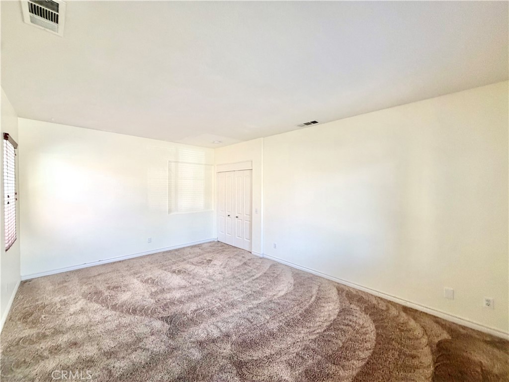 33602 Magnetite Street Property Photo 8