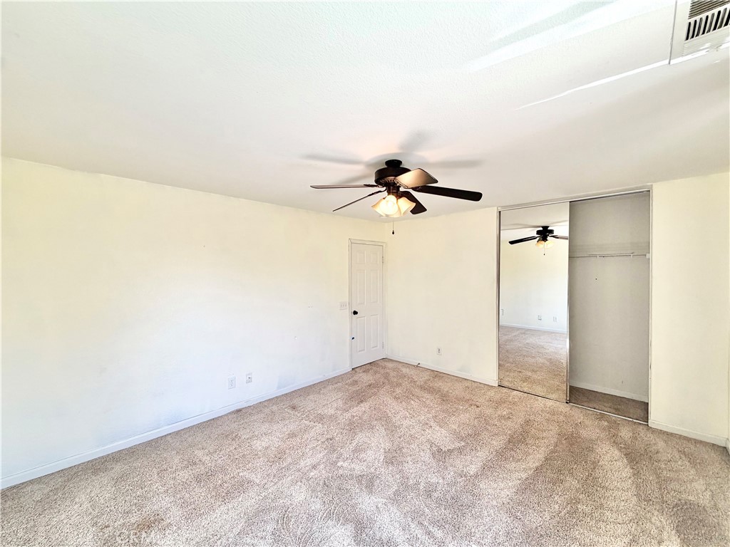 33602 Magnetite Street Property Photo 24