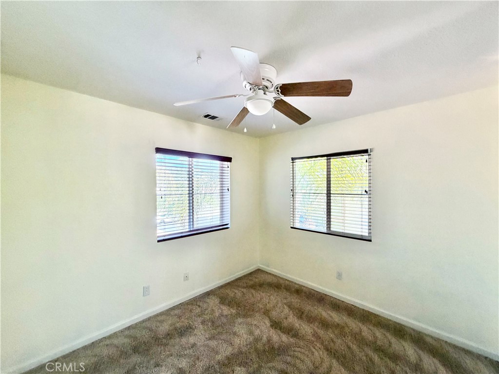 33602 Magnetite Street Property Photo 27