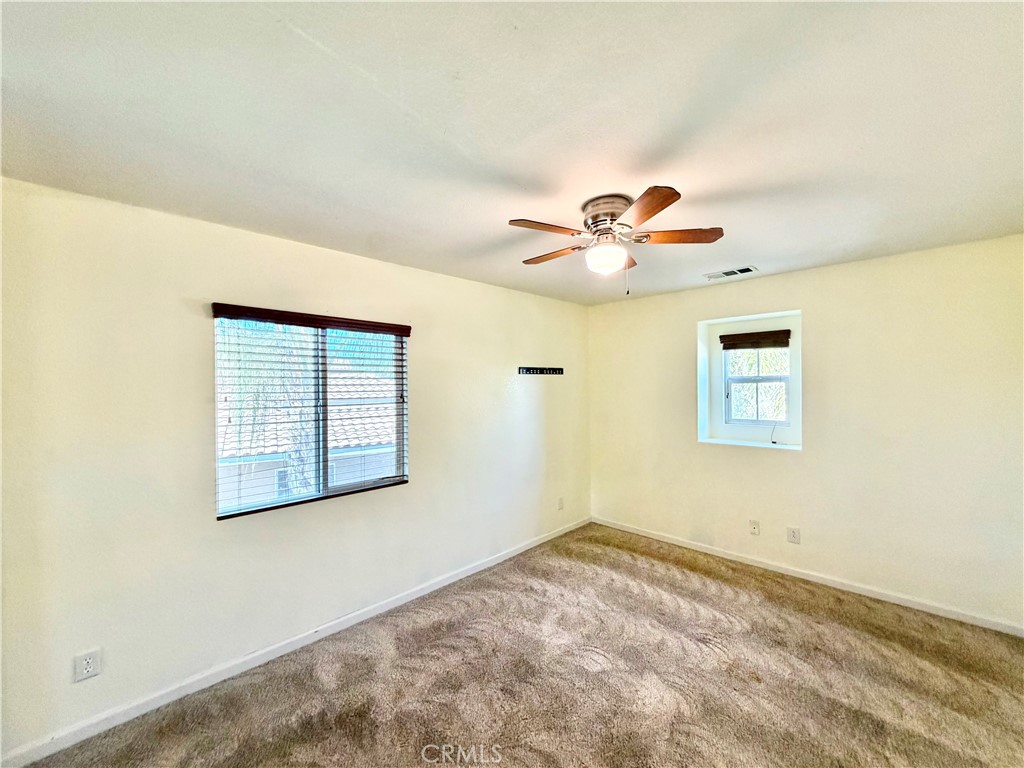 33602 Magnetite Street Property Photo 29