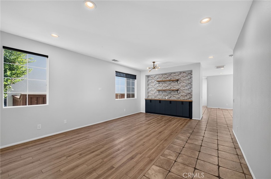 45308 Escalon Street Property Photo 6