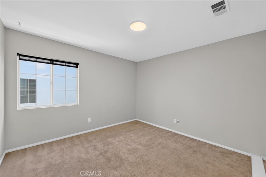45308 Escalon Street Property Photo 34