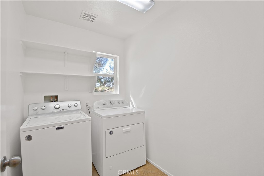 1445 Edelweiss Property Photo 16