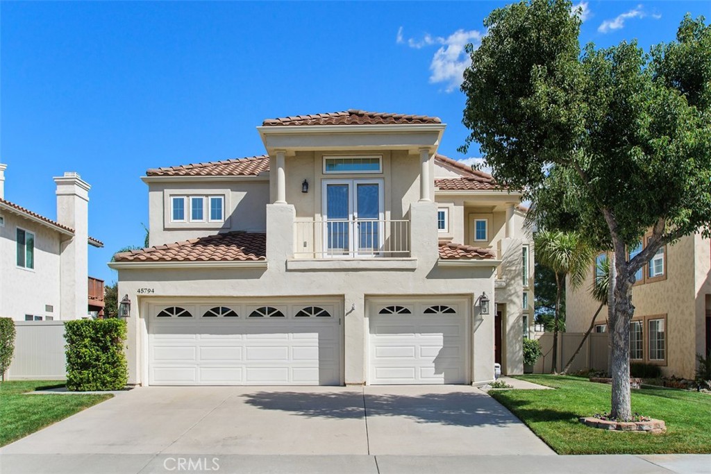 45794 Corte Lerma Property Photo 3