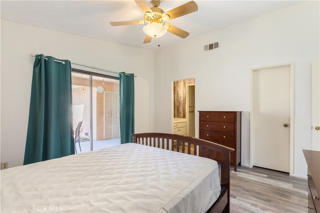 2750 La Paz Property Photo 12