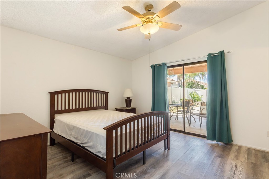 2750 La Paz Property Photo 19