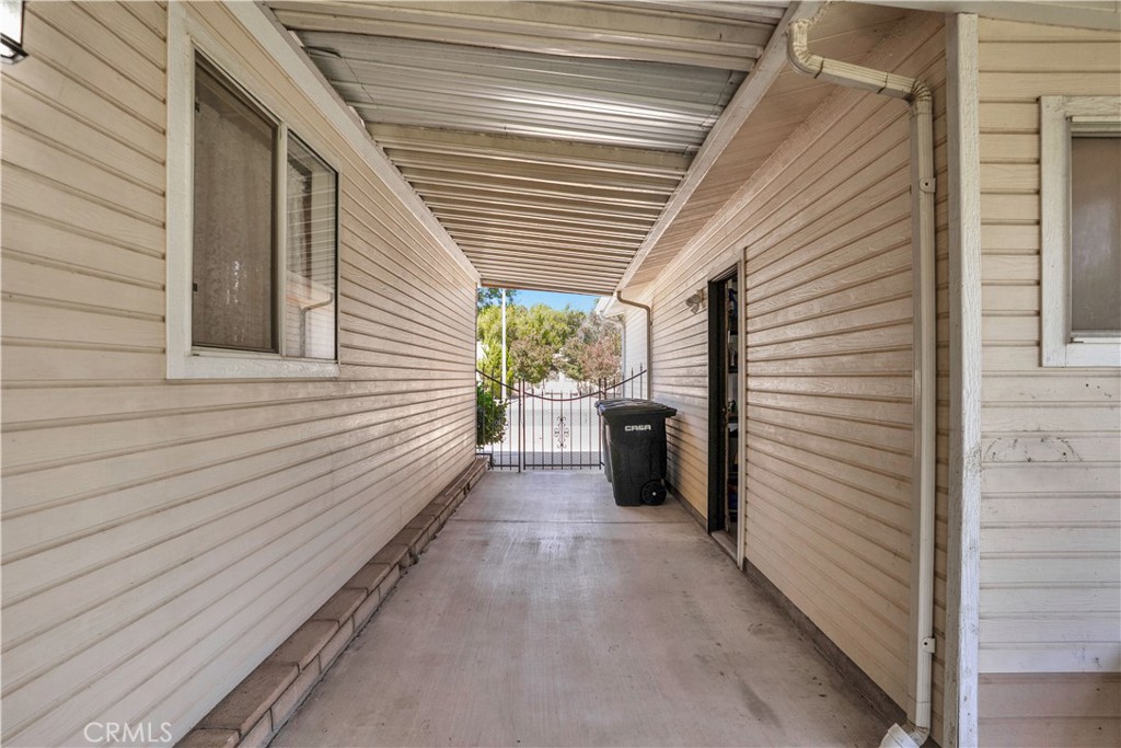 2525 Apple Tree Property Photo 32