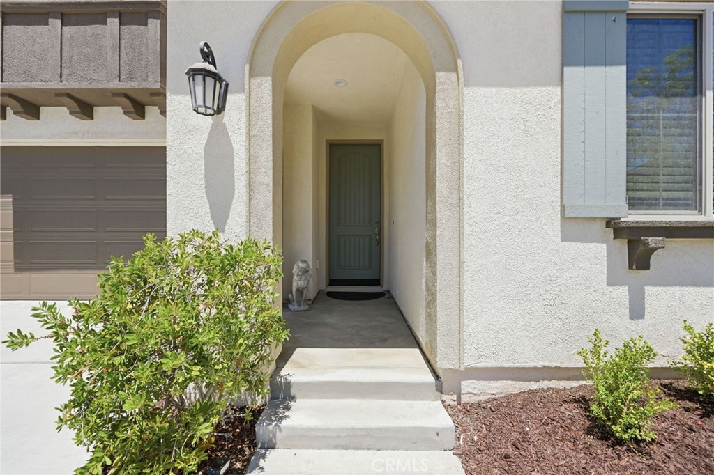 24232 Pansy Way Property Photo 5