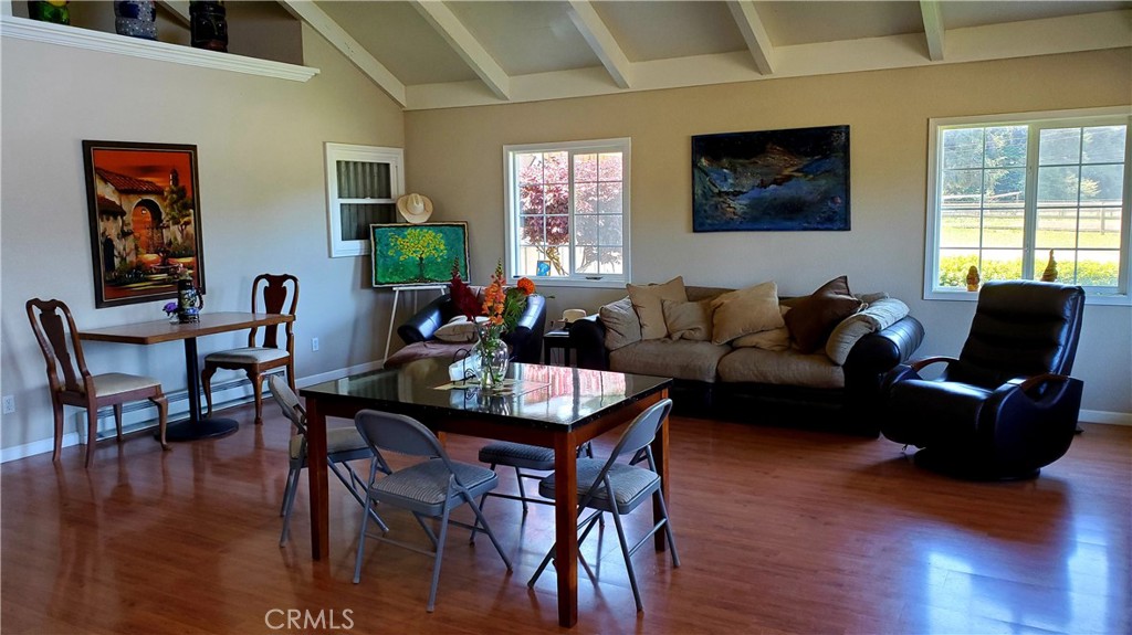 4415 Woods Lane Property Photo 25