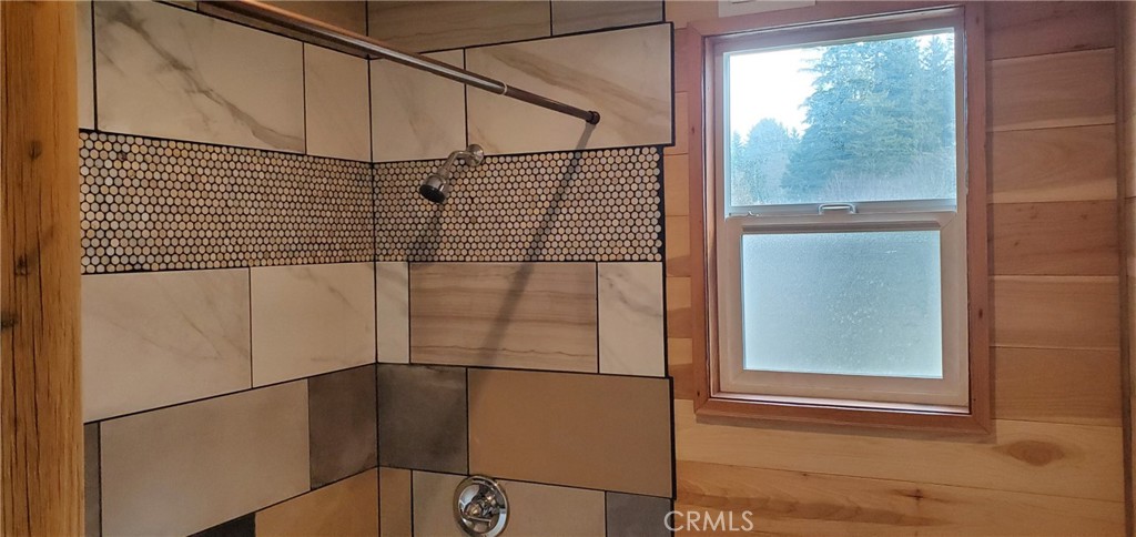 4415 Woods Lane Property Photo 33