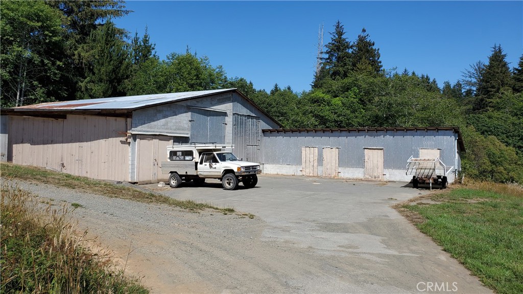 4415 Woods Lane Property Photo 46