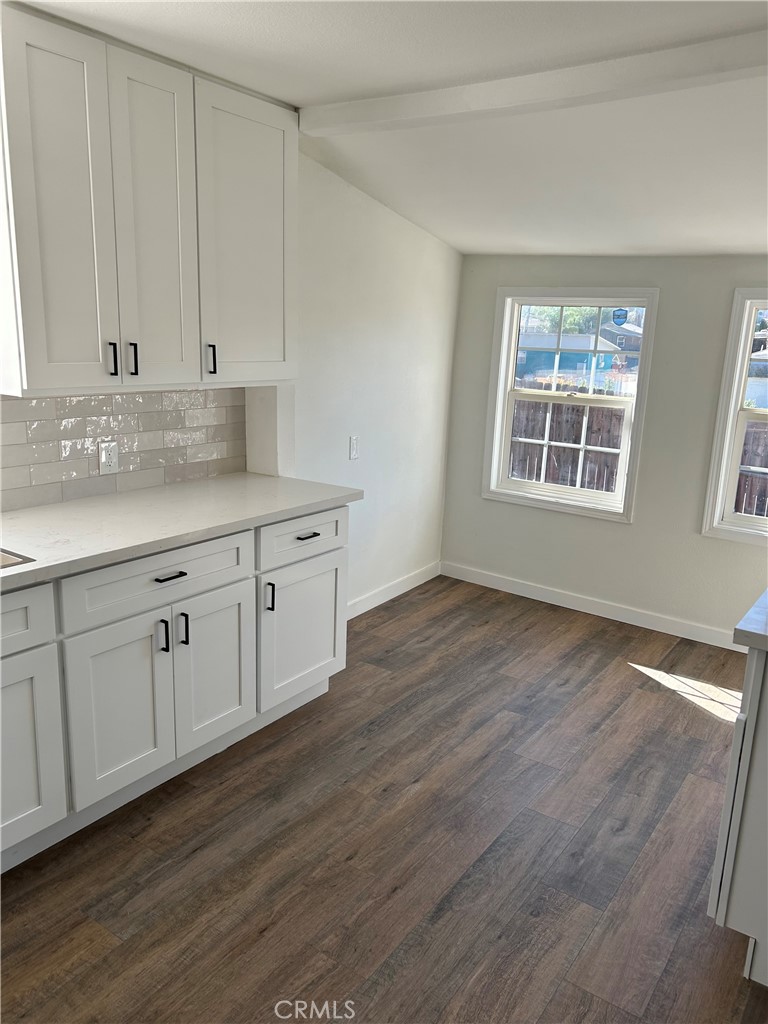 23870 Lodge Drive Property Photo 5