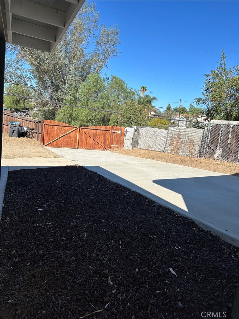 23870 Lodge Drive Property Photo 11
