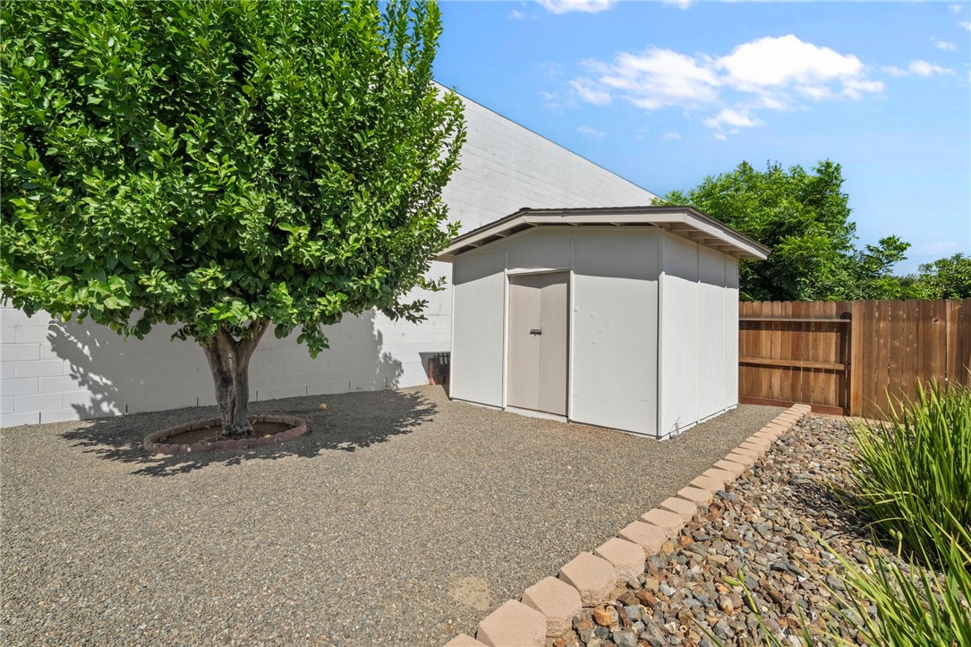 21478 Maple Street Property Photo 29