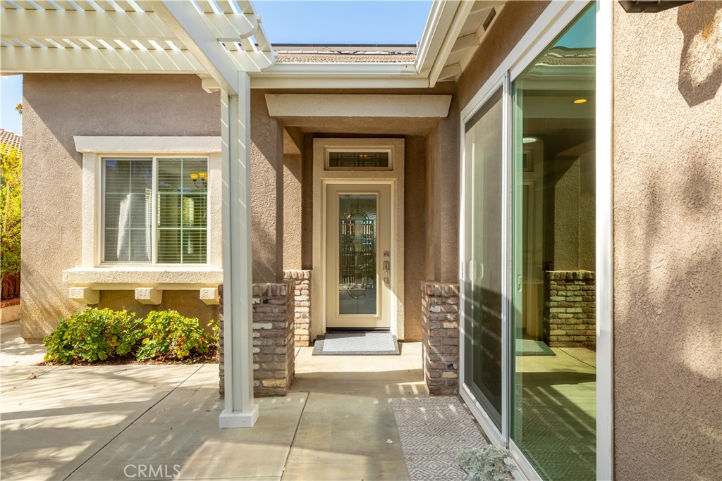 30394 Mirassou Circle Property Photo 7