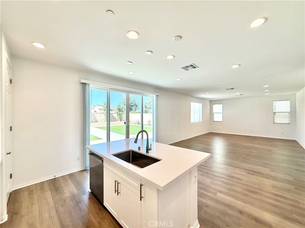 32737 Dahl Jr Lane Property Photo 12