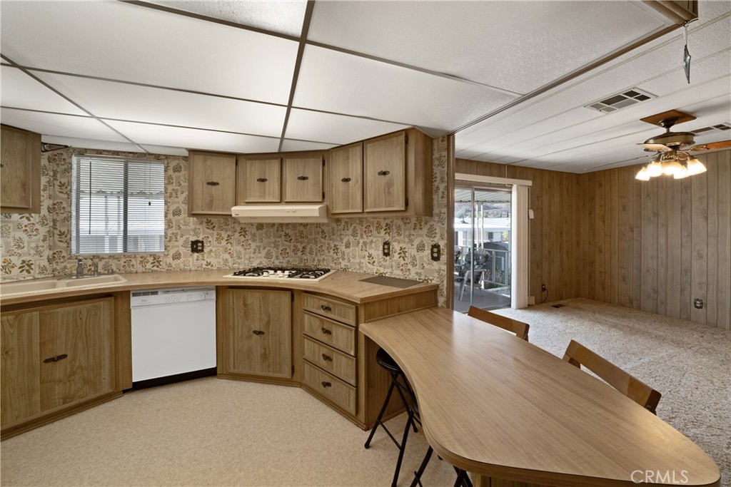 32600 State Highway 74 63 Property Photo 10