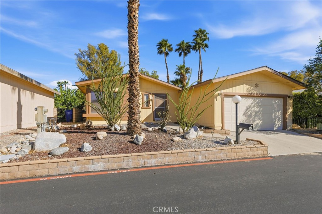 65565 Acoma Avenue Spc 120 Property Photo 3