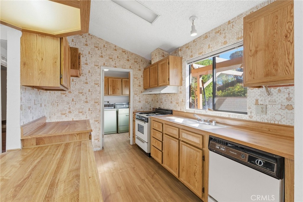 65565 Acoma Avenue Spc 120 Property Photo 18