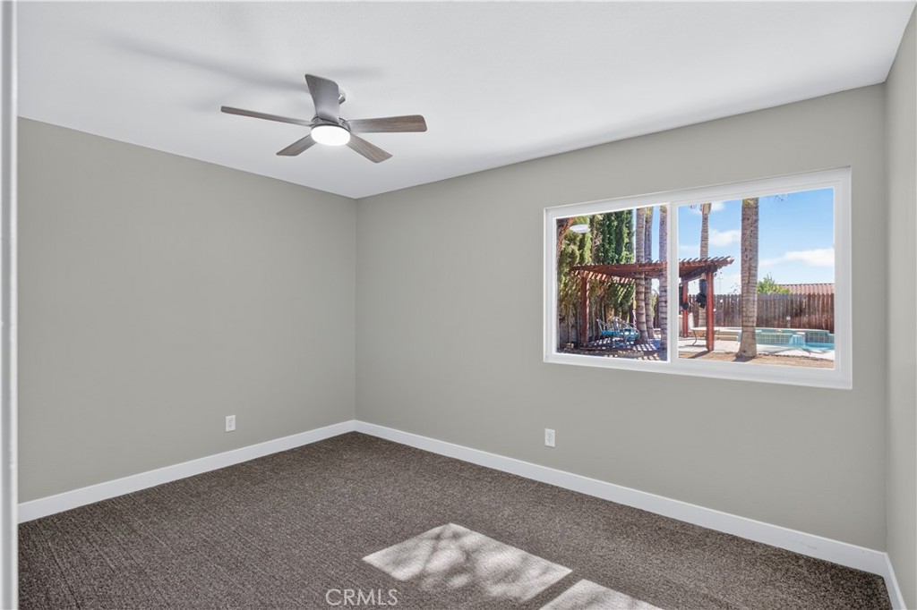 33050 Sangston Property Photo 33