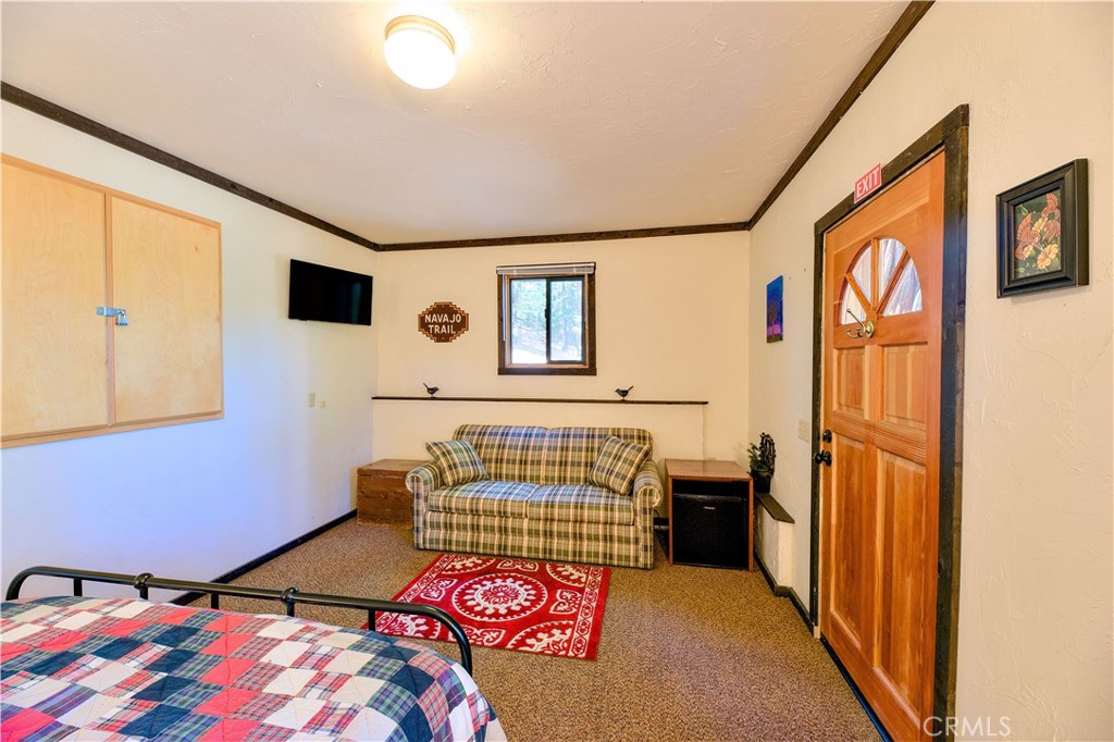 25121 Pine Cove Rd Property Photo 8