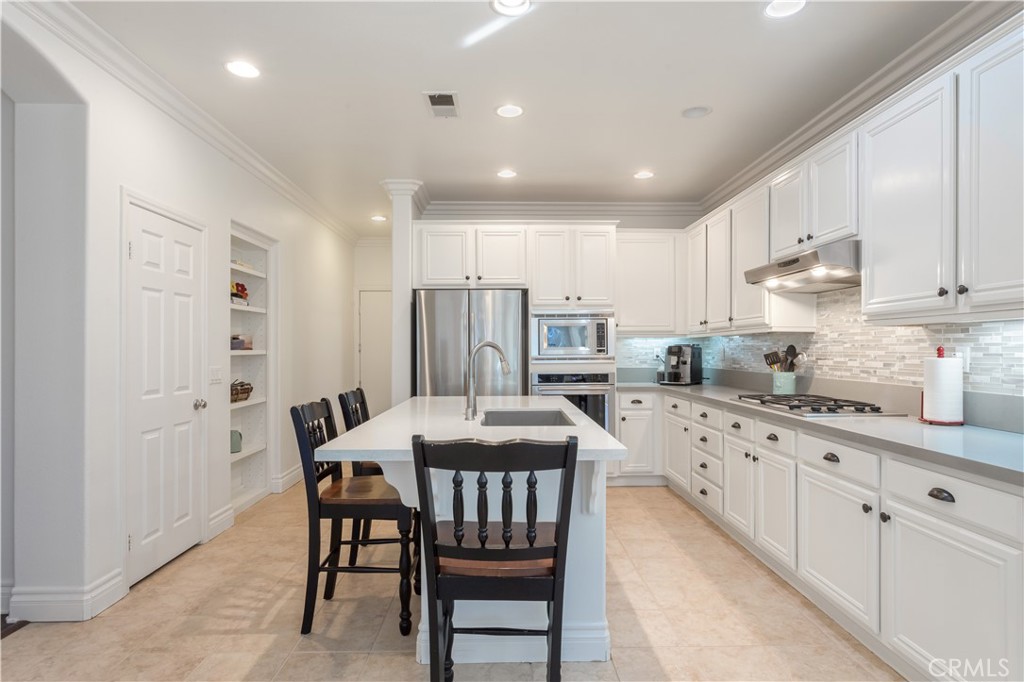 31520 Champions Circle Property Photo 11