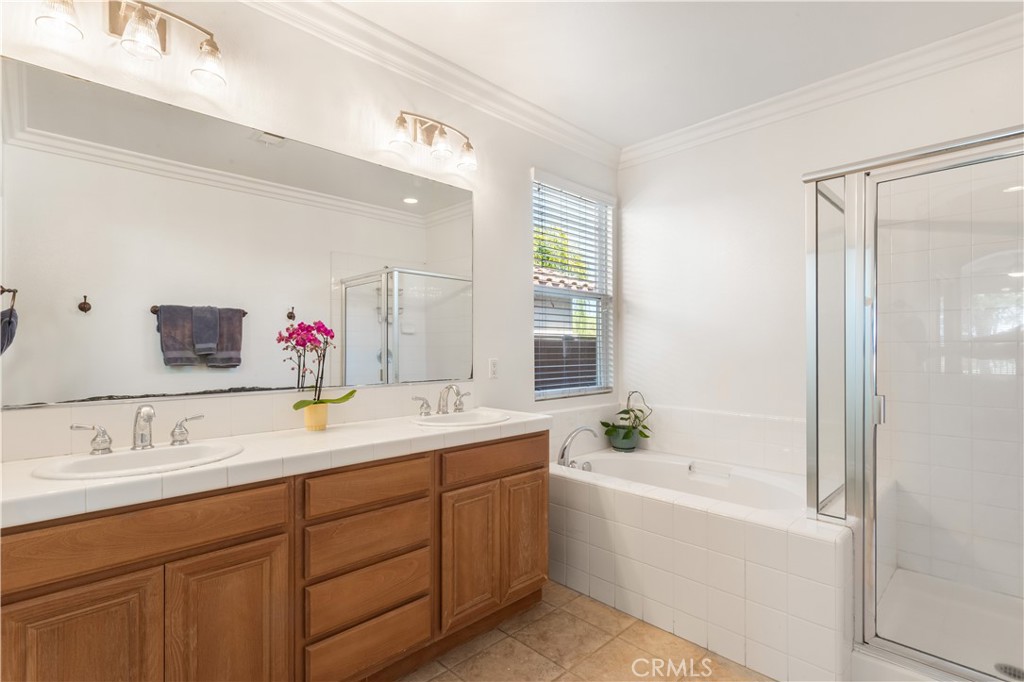31520 Champions Circle Property Photo 19