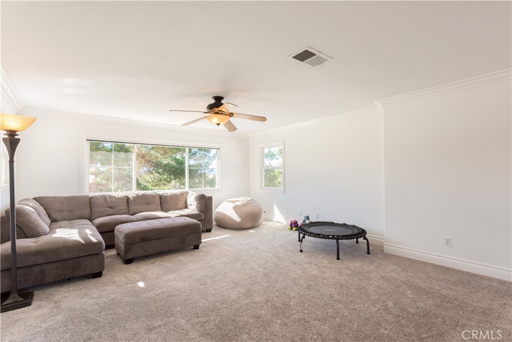 31520 Champions Circle Property Photo 28