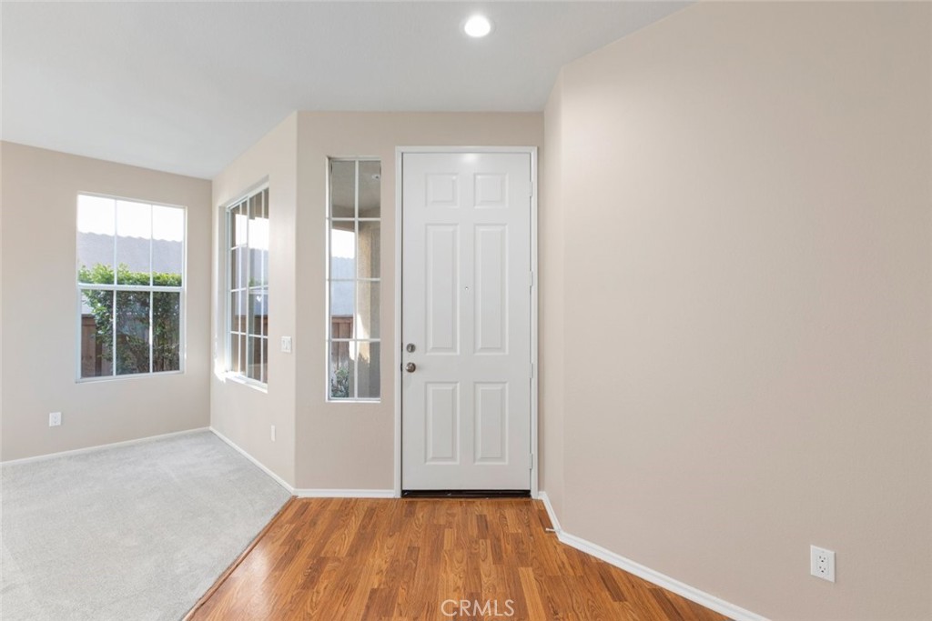 39726 Ashland Way Property Photo 10
