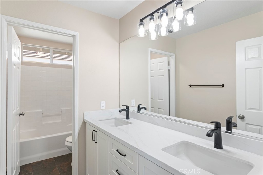 39726 Ashland Way Property Photo 34