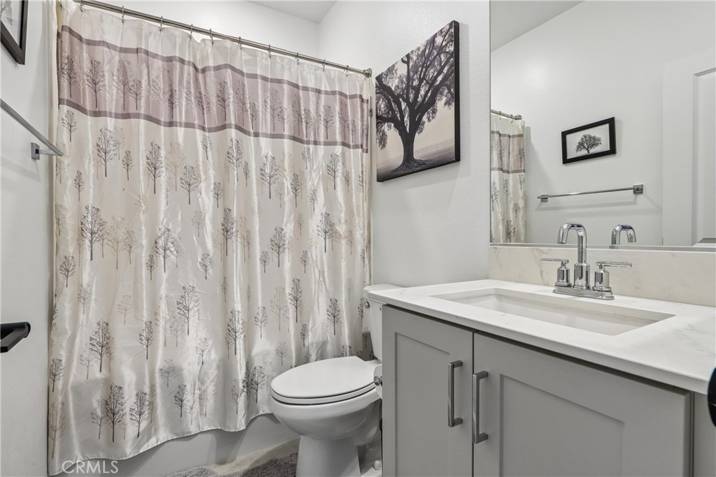 274 Hadley Way Property Photo 32