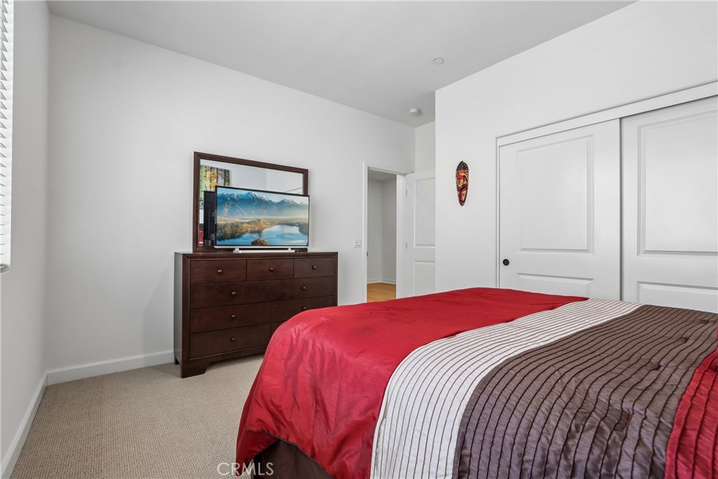 274 Hadley Way Property Photo 38