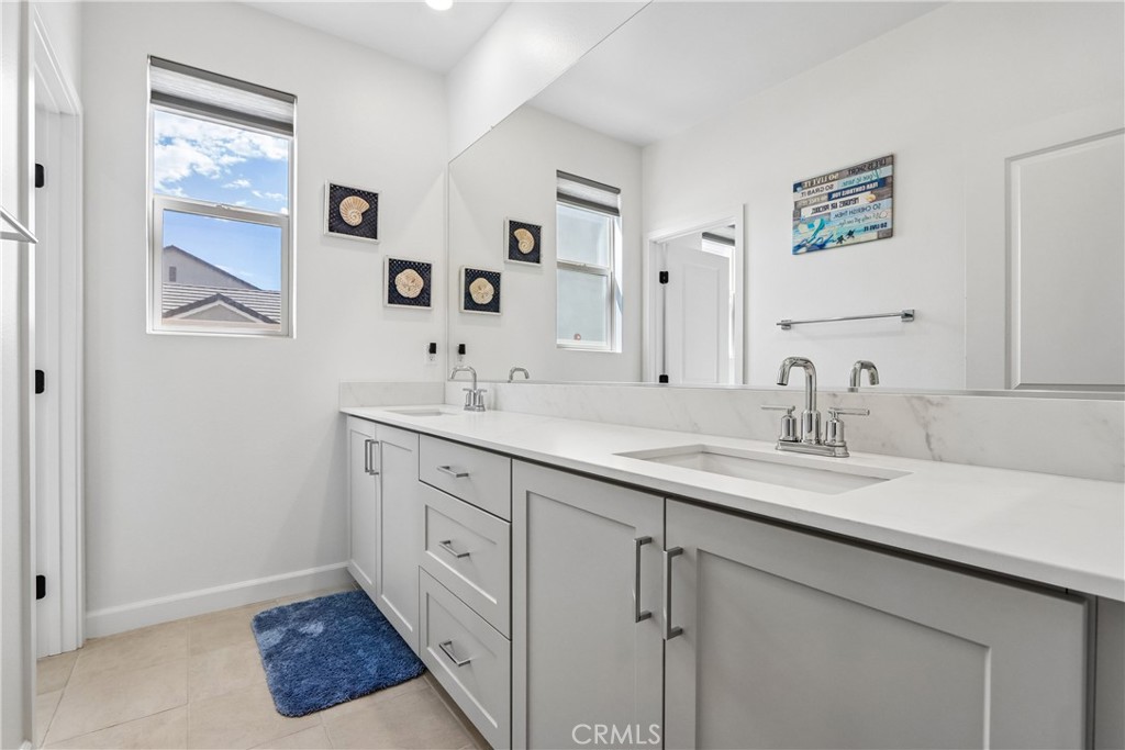 274 Hadley Way Property Photo 39