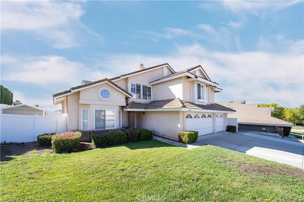 40712 Pocona Property Photo 2