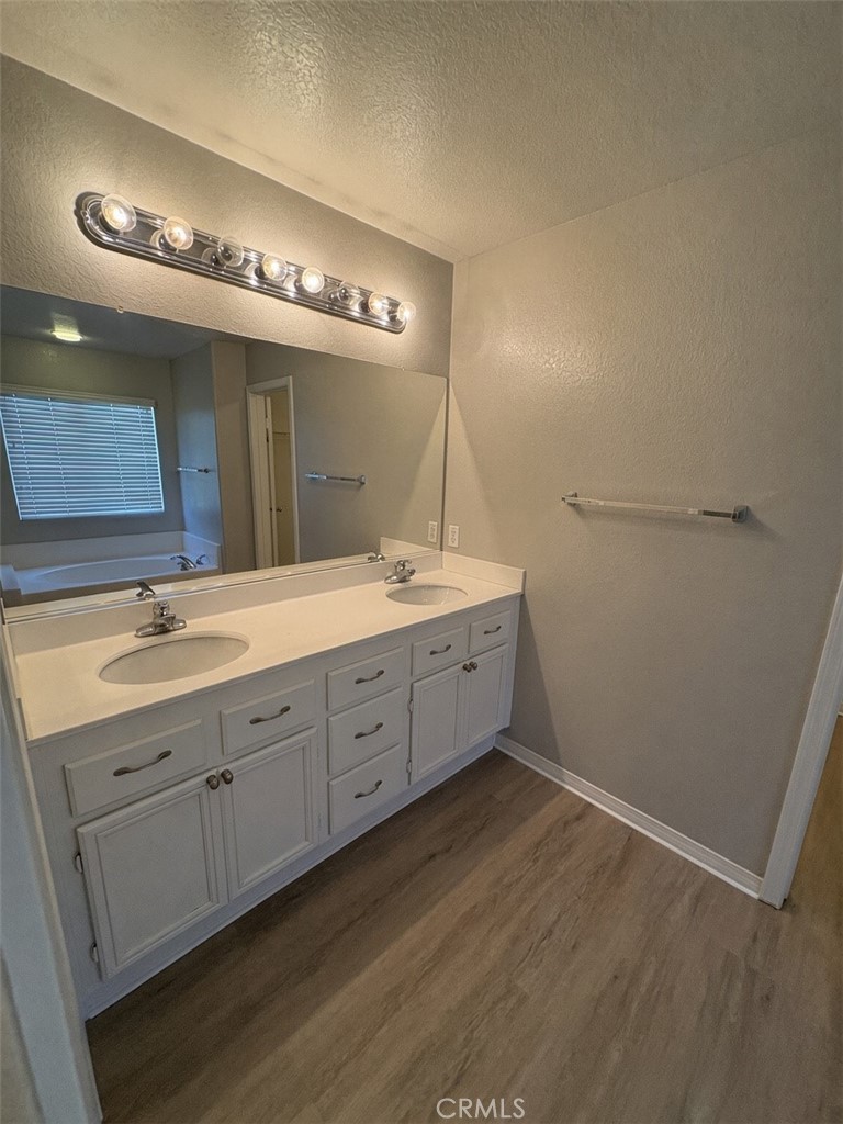 29258 Derby Property Photo 21