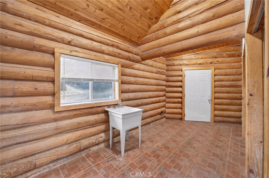 15135 Del Rita Property Photo 32
