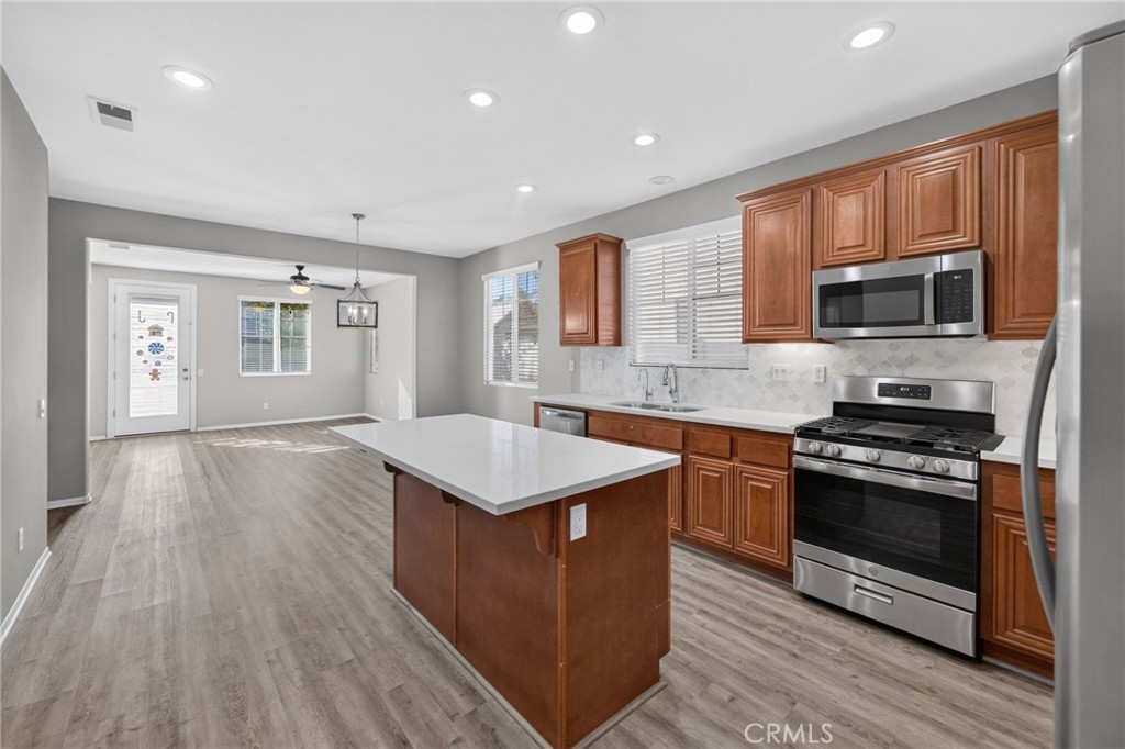 868 White Pepper Property Photo 9