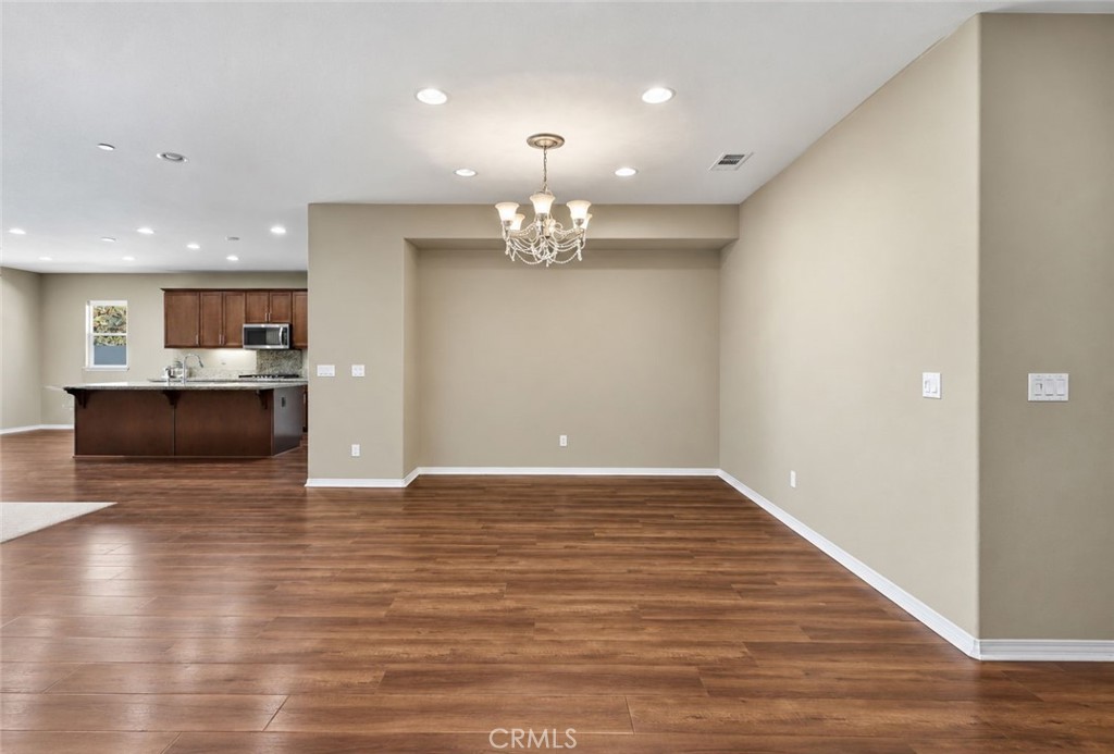 35055 Painted Rock Street Property Photo 10