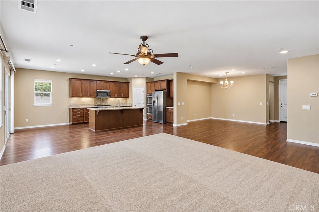 35055 Painted Rock Street Property Photo 16