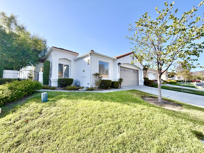 40153 Corte Lorca Property Photo 2