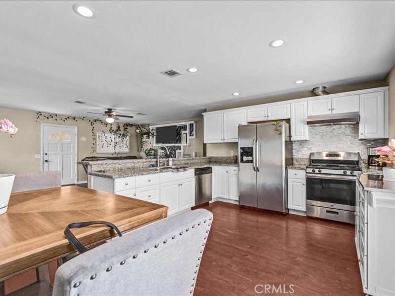 41041 Via Halcon Property Photo 2