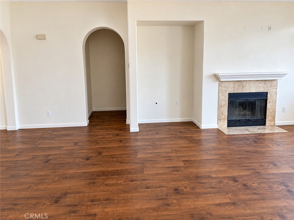 15255 Riverview Property Photo 2
