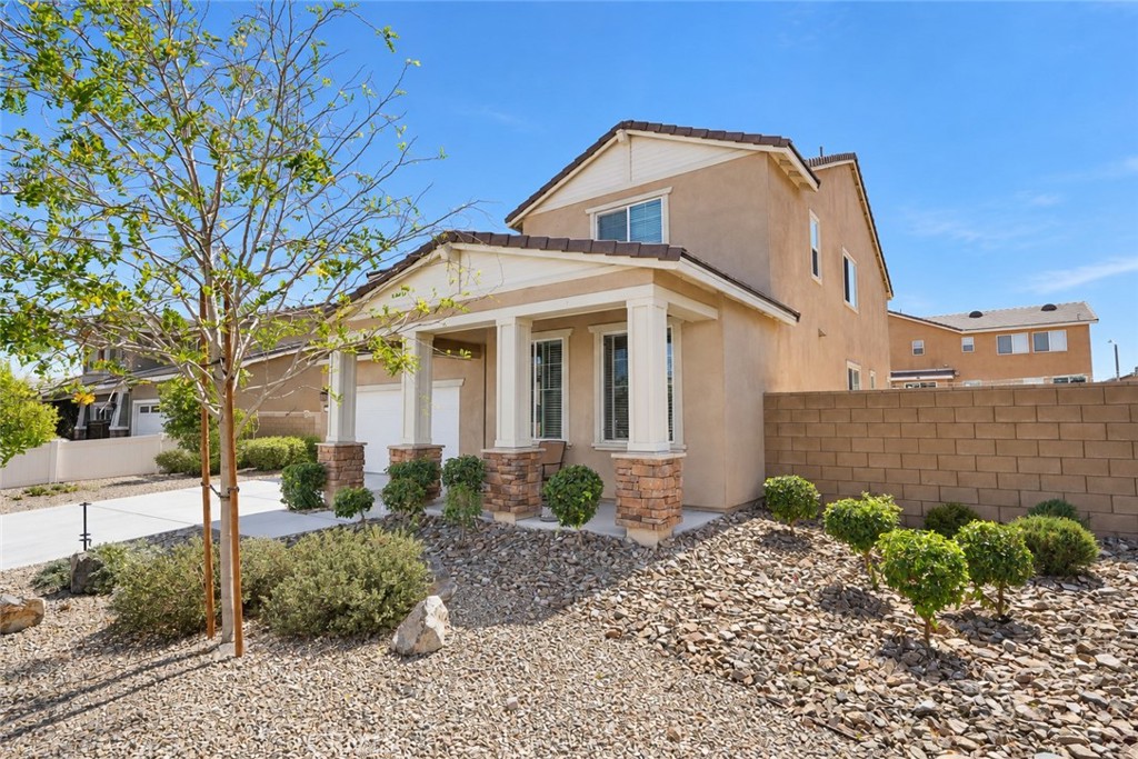 12457 Pinos Verde Lane Property Photo 2
