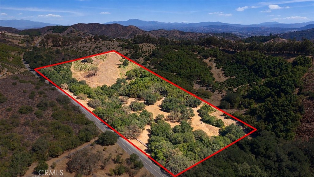 69 Via Vaquero Property Photo 2