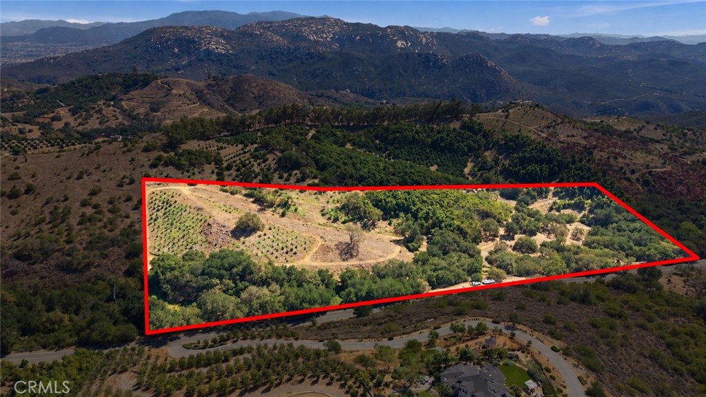 69 Via Vaquero Property Photo 3