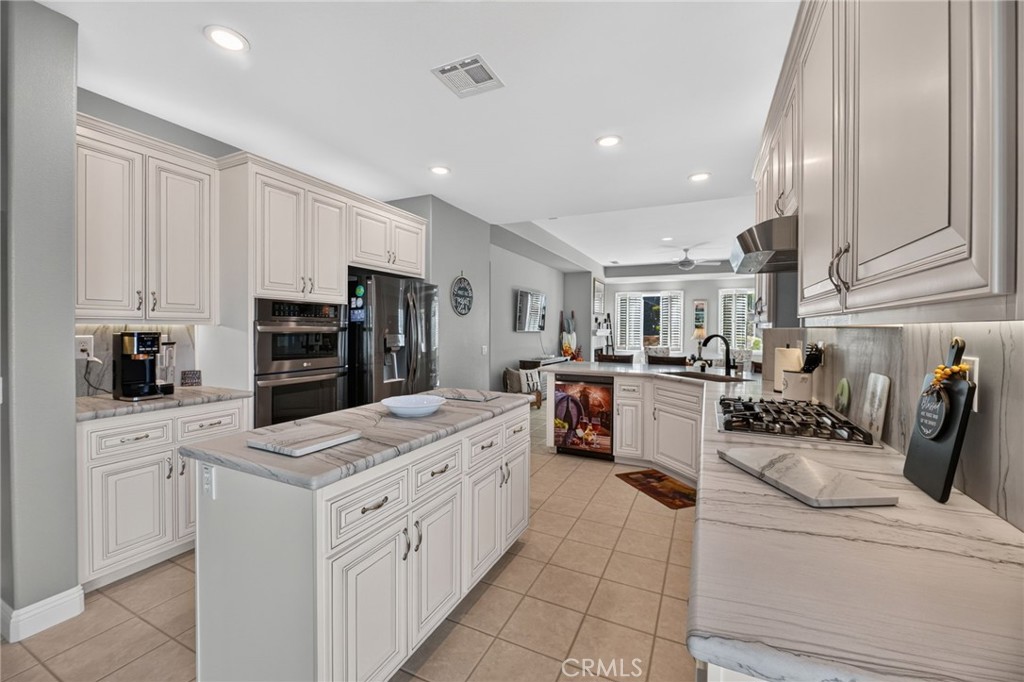 39600 Cardiff Ave. Property Photo 12